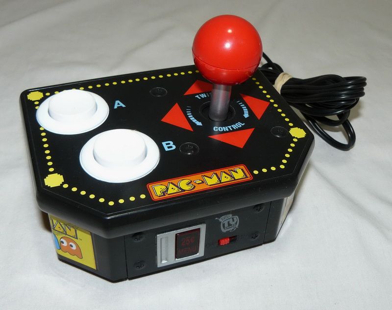 JAKKS PACIFIC PLUG & PLAY TV VIDEO GAMES RETRO ARCADE PAC MAN 12 IN 1