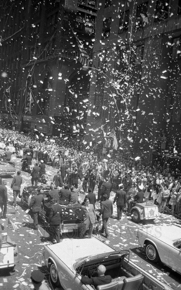 1965 35mm Negs Astronauts Parade on South LaSalle Chicago 4