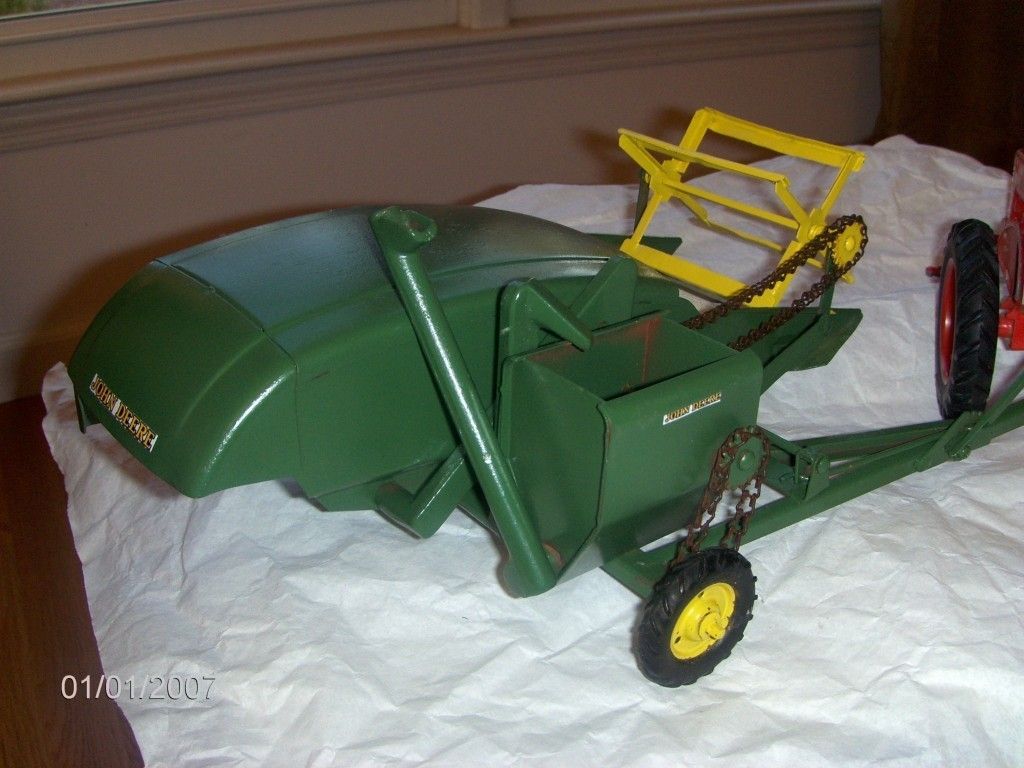 John Deere Toy Farm Combine