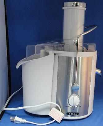 White Bella Cucina 700 Watt Juice Extractor  