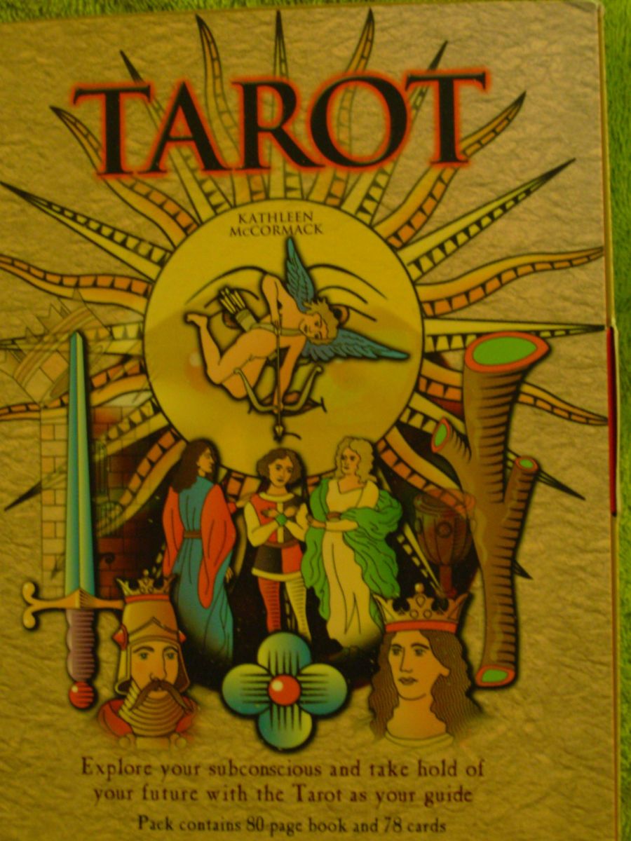 Kathleen McCormack Tarot 78 Card Deck 80 Page Book Box Set Divination