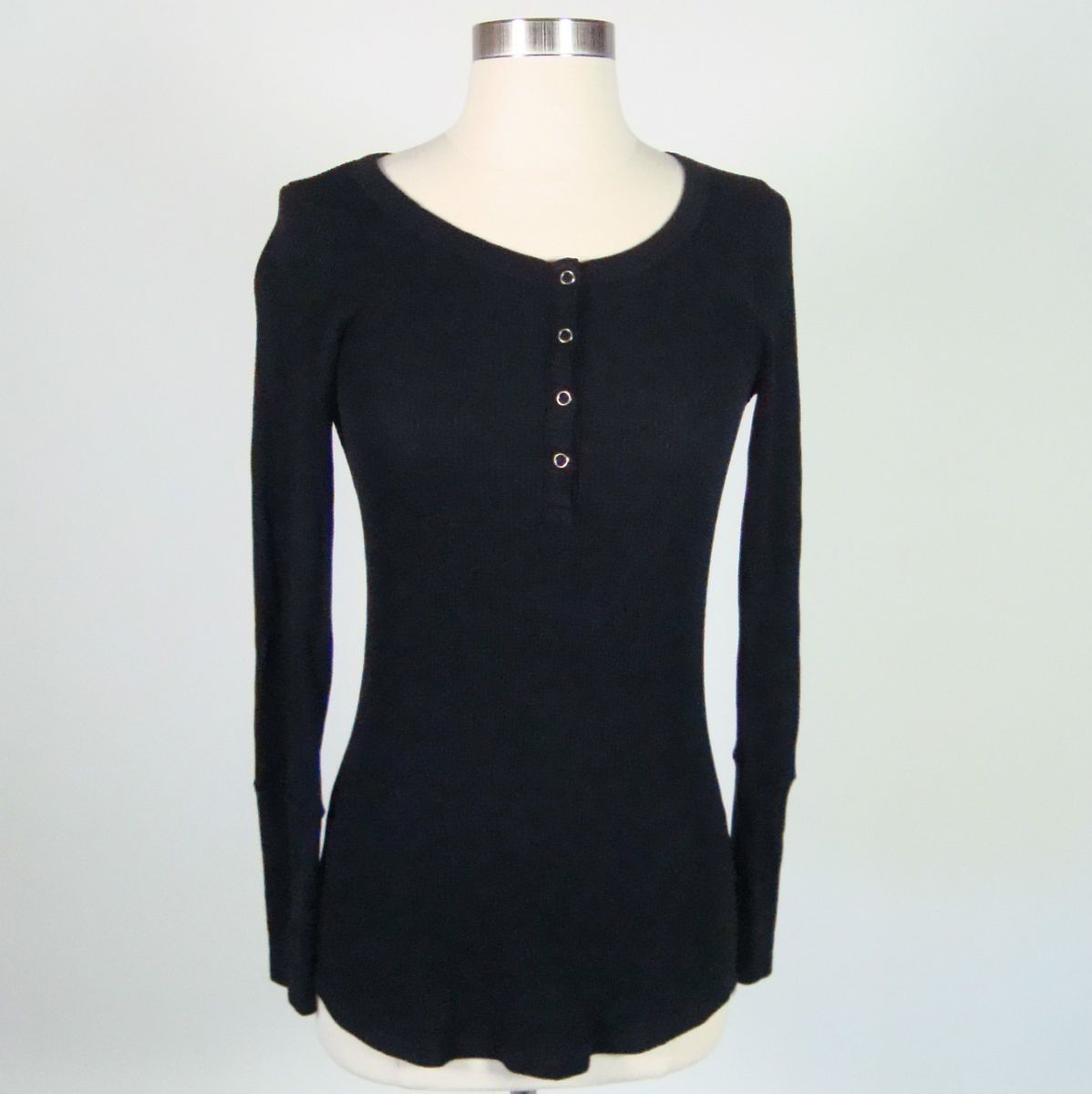 Khloe Kardashian Splendid Black Long Sleeve Thermal Henley Top Size M