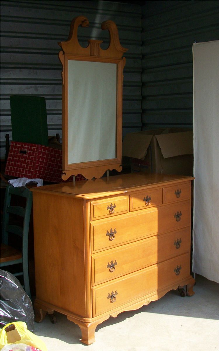 Kling Now Ethan Allen Maple Bedroom Set on PopScreen