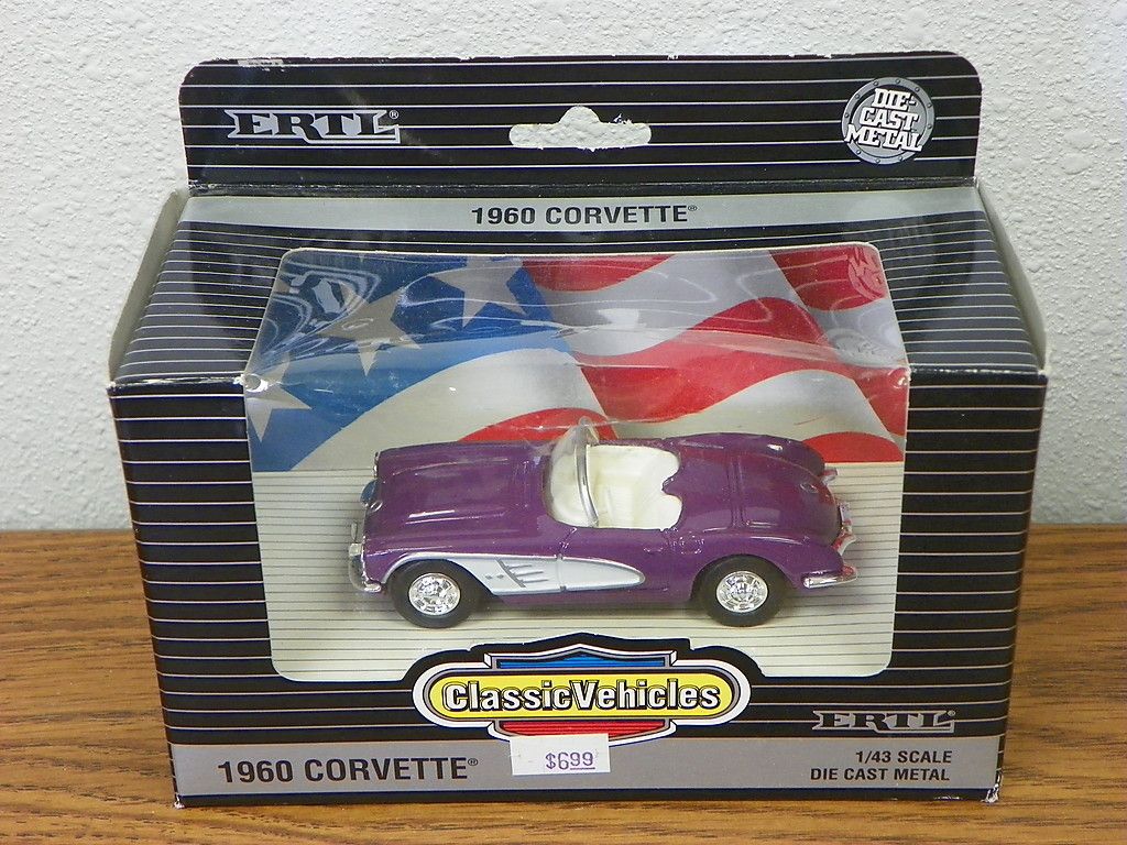 1993 Ertl Classic Vehicles 1 43 Scale 1960 Chevrolet Corvette CR