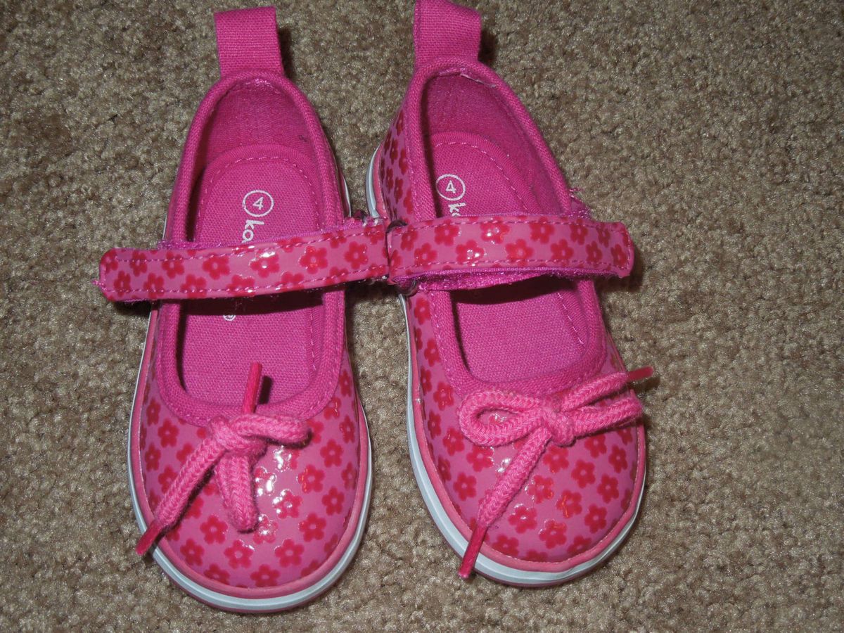 Koala Kids Size 4 Baby Girl Shoes Pink with Velcro Cute Pre Owned