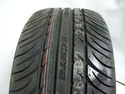 ZR17 Two New Kumho Ecsta SPT KU31TIRES 245 40 ZR 17