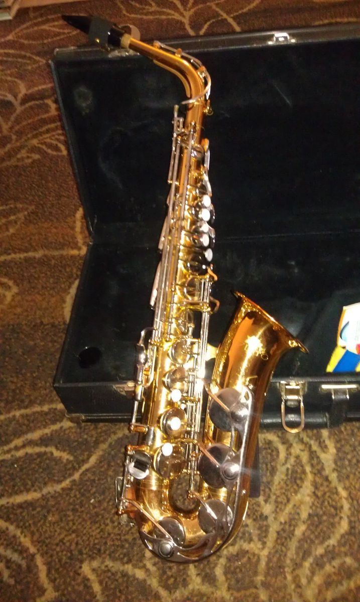 LeBlanc Alto Saxaphone with Case