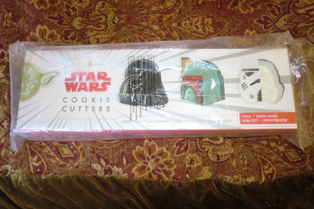 Star Wars Cookie Cutters Brand New