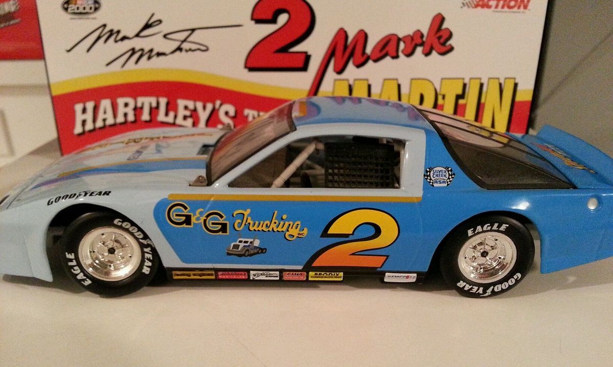 Mark Martin 1983 G G Trucking 1 of 5940