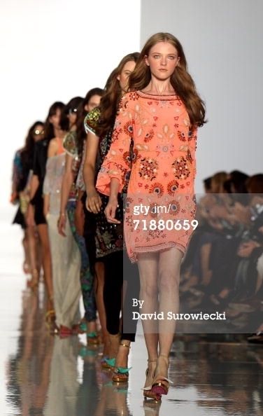 3000 RUNWAY Matthew Williamson Salmon Coral Pearl Beaded Tunic Dress