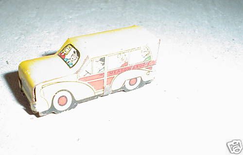 Miniature Vintage Tin Meadowbrook Delivery Car Look