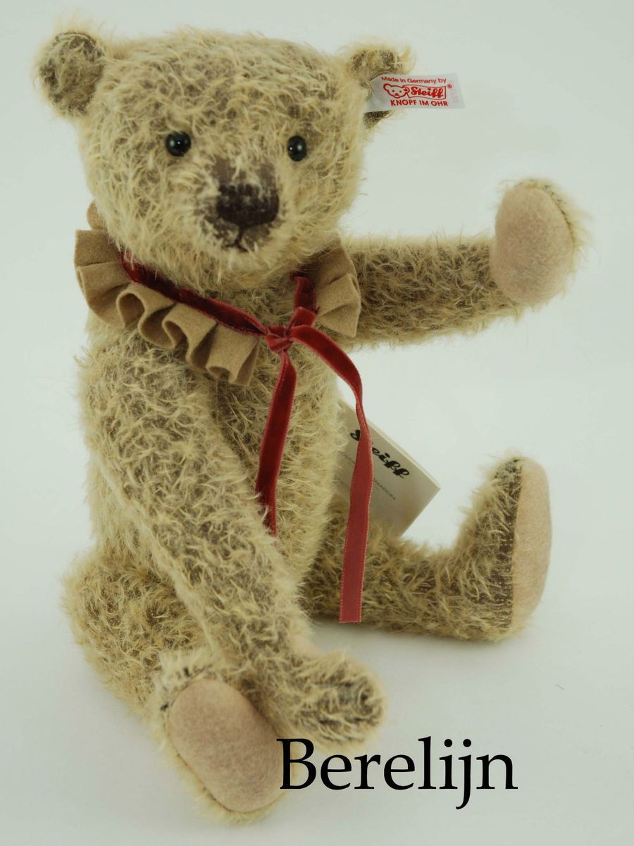 Steiff Millie Teddy Bear 035722