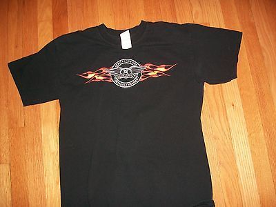 aerosmith t shirt size large