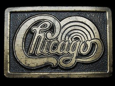 LK09135 COOL VINTAGE 1970s ****CHICAGO*** * BAND MUSIC BELT BUCKLE