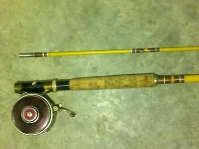 Vintage IDEAL 8 flyrod w/SOUTHBEND No. 1140 MODEL D flyreel fly