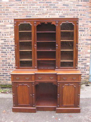 VICTORIAN MAHOGANY LIBRARY BOOKCASE // CIRCA 1880 // 5ft wide