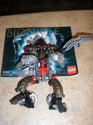 2003 LEGO Bionicle TITAN WARRIORS MAKUTA 8593 Complete with