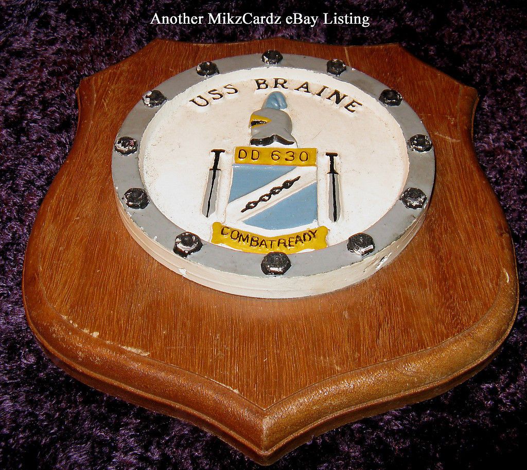 USS BRAINE U.S.S. Braine Destroyer 1943 1971 Metal Wood Mounted Plague