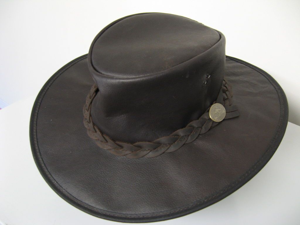 AUSSIE BUSH HAT   GENUINE SQUASHABLE KANGAROO LEATHER   AUSTRALIAN