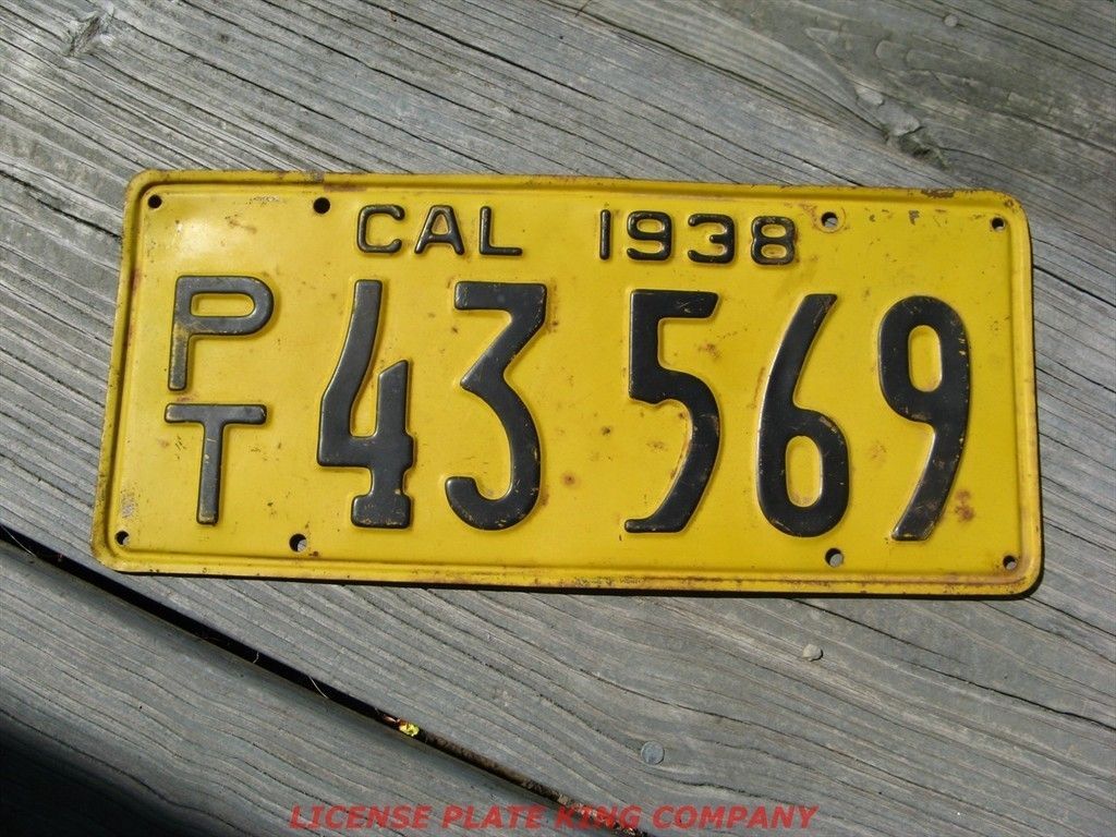 1938 38 CALIFORNIA CA PNEUMATIC TIRE LICENSE PLATE NICE TAG