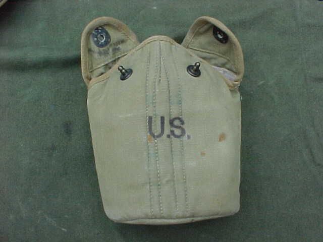 ORIGINAL WWII US KHAKI CANTEEN COVER   1944 BRITISH MADE