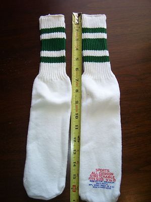 VTG 1970s Red Striped Tall Tube Sport Socks 80% Cotton NOS 18