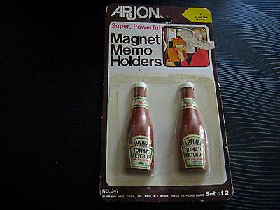 NEW HEINZ MAGNET KETCHUP BOTTLE SET VINTAGE