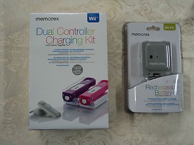 Nintendo Wii Controller charging kit + 2 Racing Wheels sleeves