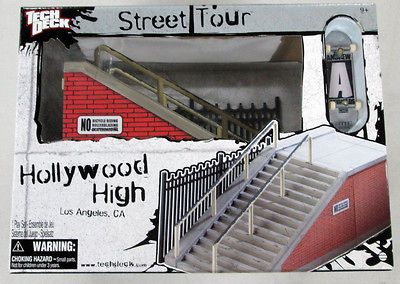 Tony Hawk Tech Deck Hollywood High Sk8 Park Stairs Ramp Stakeboard