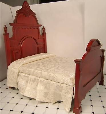 victorian dollhouse furniture in Dollhouse Miniatures