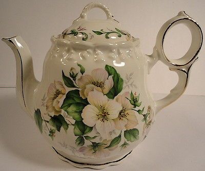 Crown Dorset Staffordshire Large 8 Cup Teapot Dogwood Flowers Florals