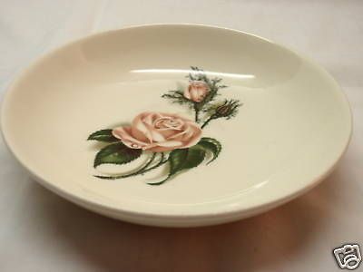 Universal Pottery Ballerina Moss Rose 5 3/8 Fruit/Dessert/ Sauce Bowl