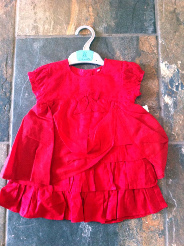 NEW BABY GIRLS PRETTY RED PARTY DRESS AGE 6 9,9 12 12 18 MONTHS IDEAL
