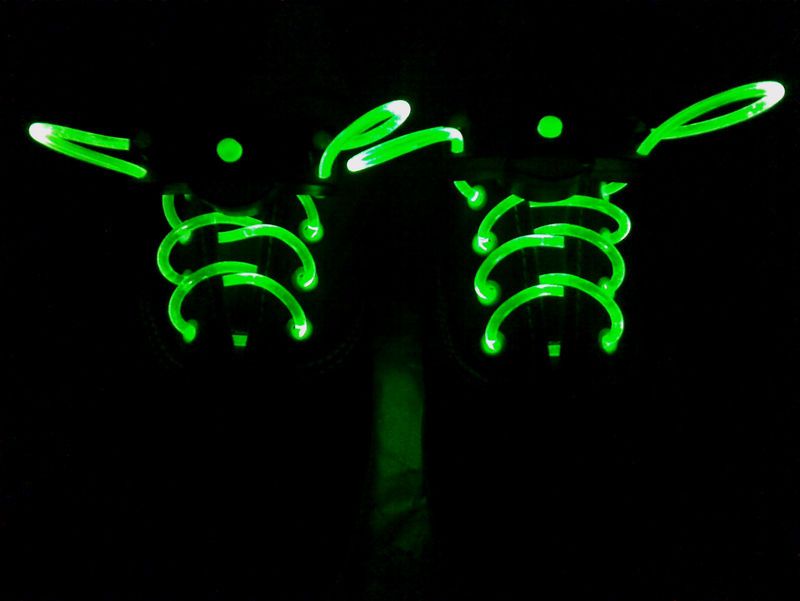 LED Shoelaces, continuous, blinking modes in 4 colors, Green Yellow