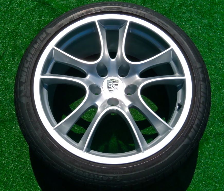Porsche Cayenne GTS Turbo 21 inch Sport Wheels Michelin Tires