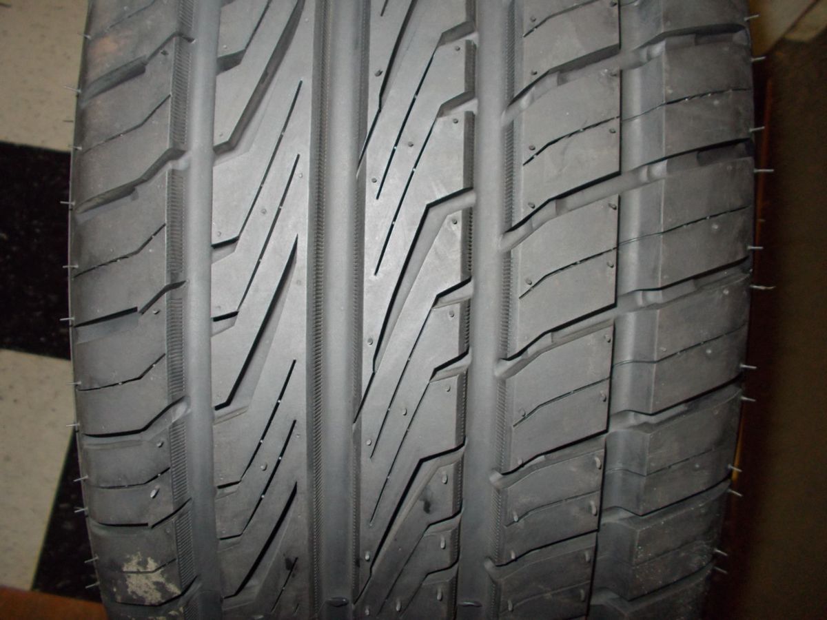 One Nitto Crosstek 245 55 19 103s Tread 12 32 Dot 4011 Fast SHIP