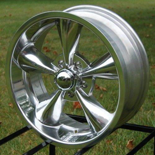 18x8 Showwheels Streeter Polished 5x4 75 0 4 5 BS GM Chevy