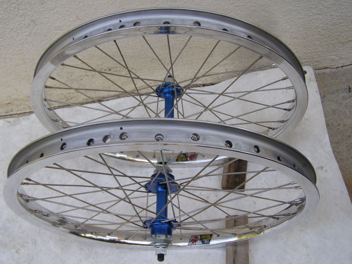 20 DIAMOND BACK NOS RIMS WHEELS BLUE SUZUE HUBS BMX RACING FREESTYLE