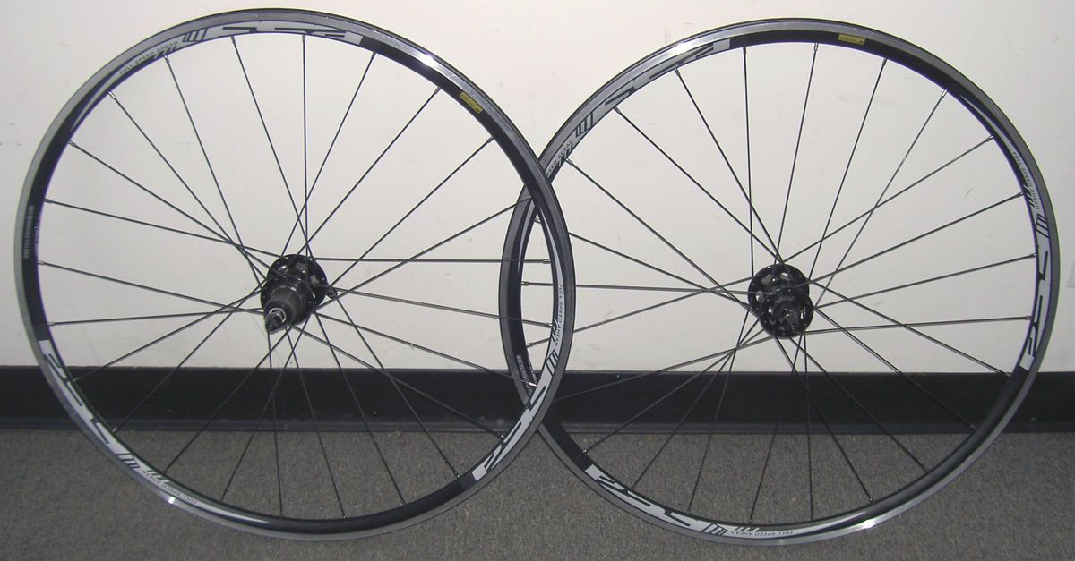 New FSA RD460 Wheelset